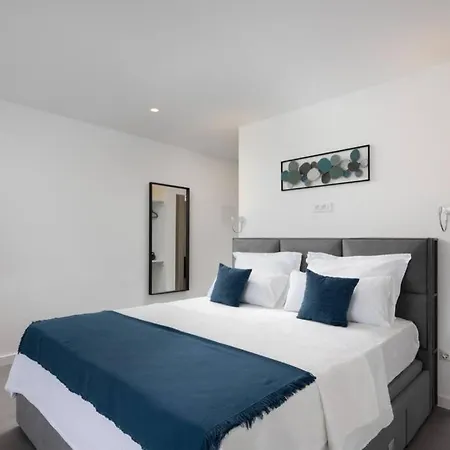 In **** Blue Apartment *